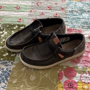 Hey Dude Men’s Black Moccasins
